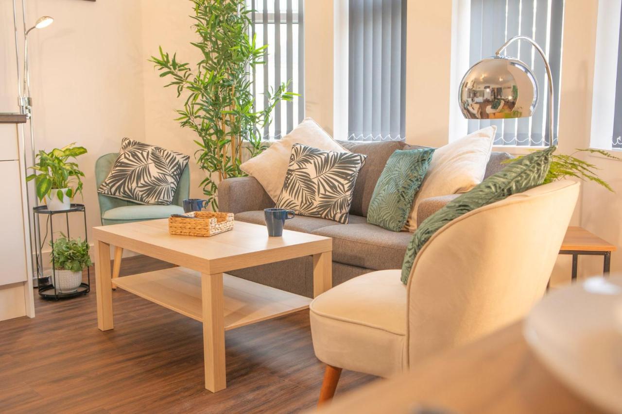 Principality Suites; Three Bed By Property Promise Cardiff Kültér fotó